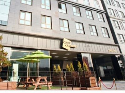 Coop Oryu Station 3*